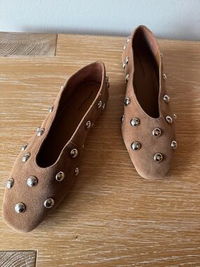NEW! MADEWELL The Mylie Ballet Flat Dried Acorn Suede Silver Studs Size 7 NX046